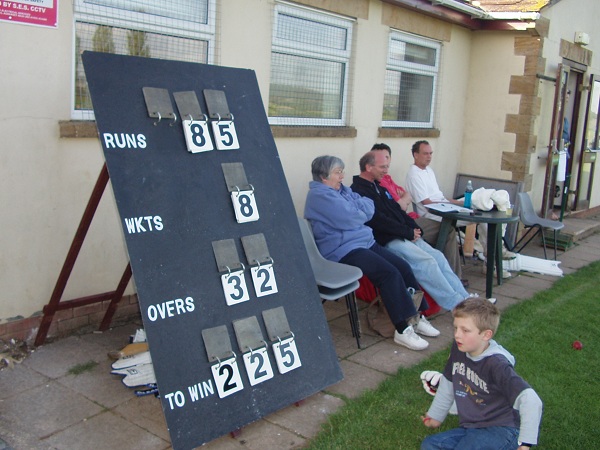 Hovel Tour 2005